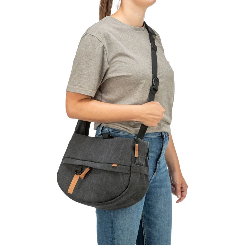 Trixie BE NORDIC Ingrid Dog Carrier - BLACK/35X25X13CM