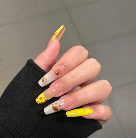 Dekorativer 3D Nagelkunst-Kit Karnz