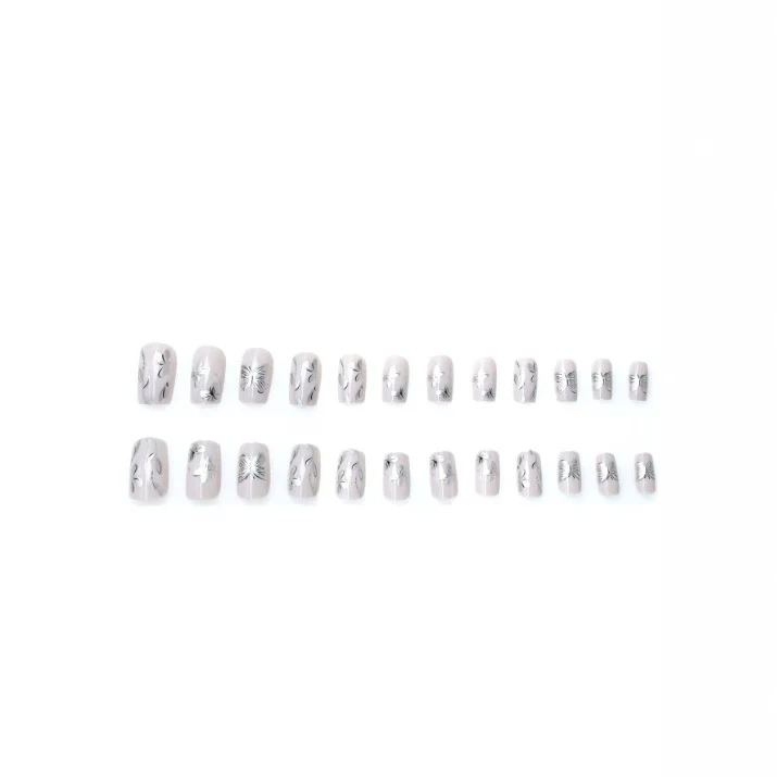 Schmetterlings Nagelkunst Karnz