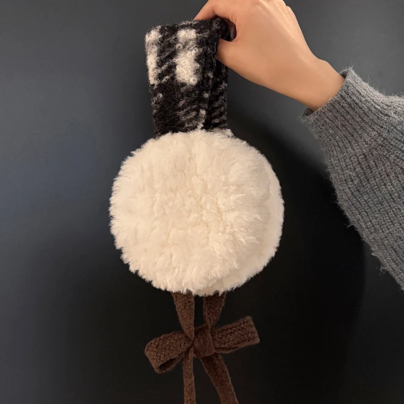 Plüschlockige Kunstfell-Runde Ohrenwärmer mit gemustertem Strickband Karnz