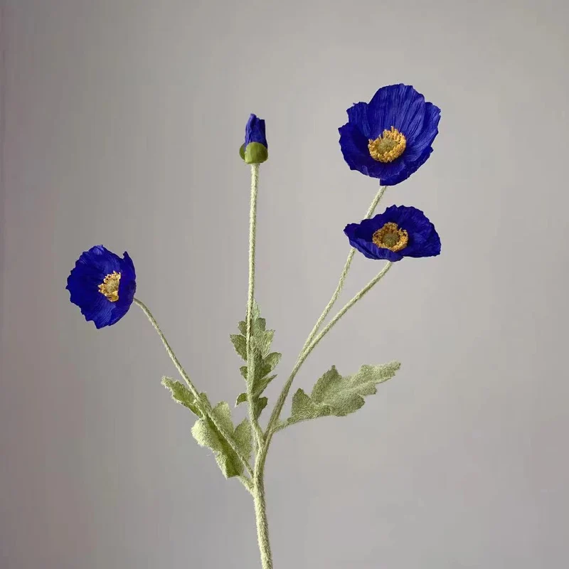 Lebensechte Mohnblumenstiel