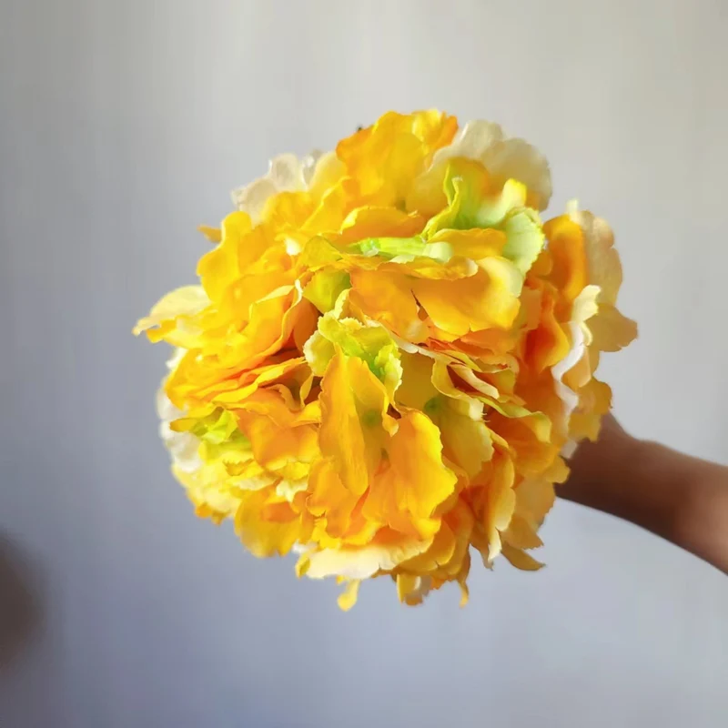 Lebensecht Hortensienbouquet