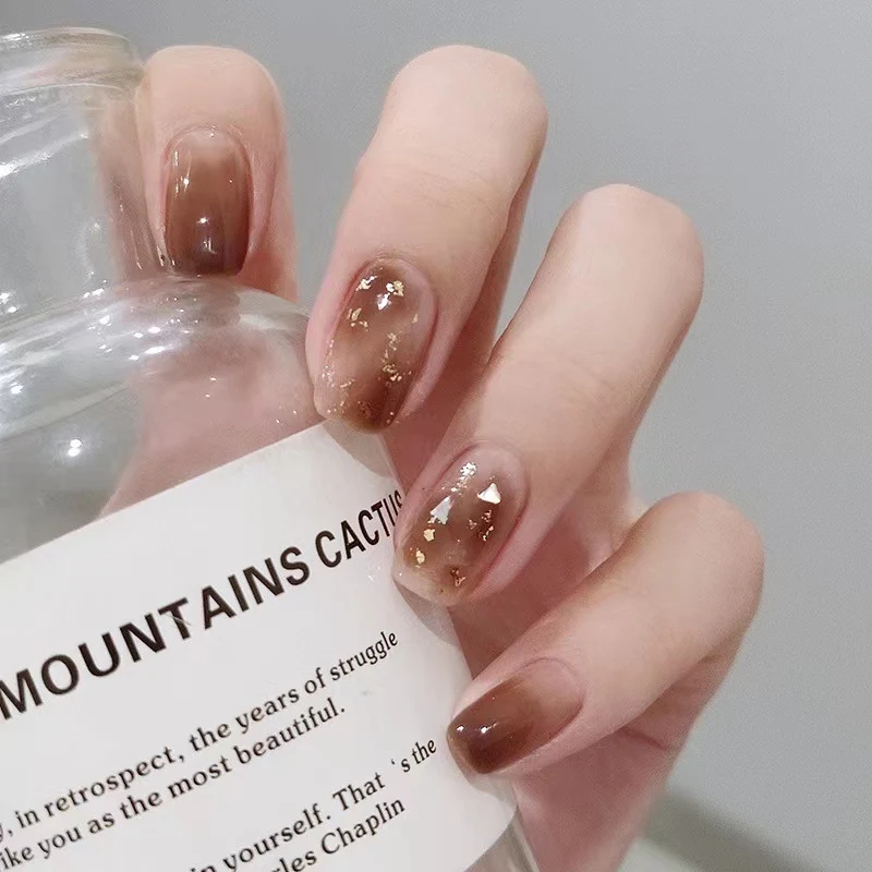 Ästhetische Nagelkunst Karnz