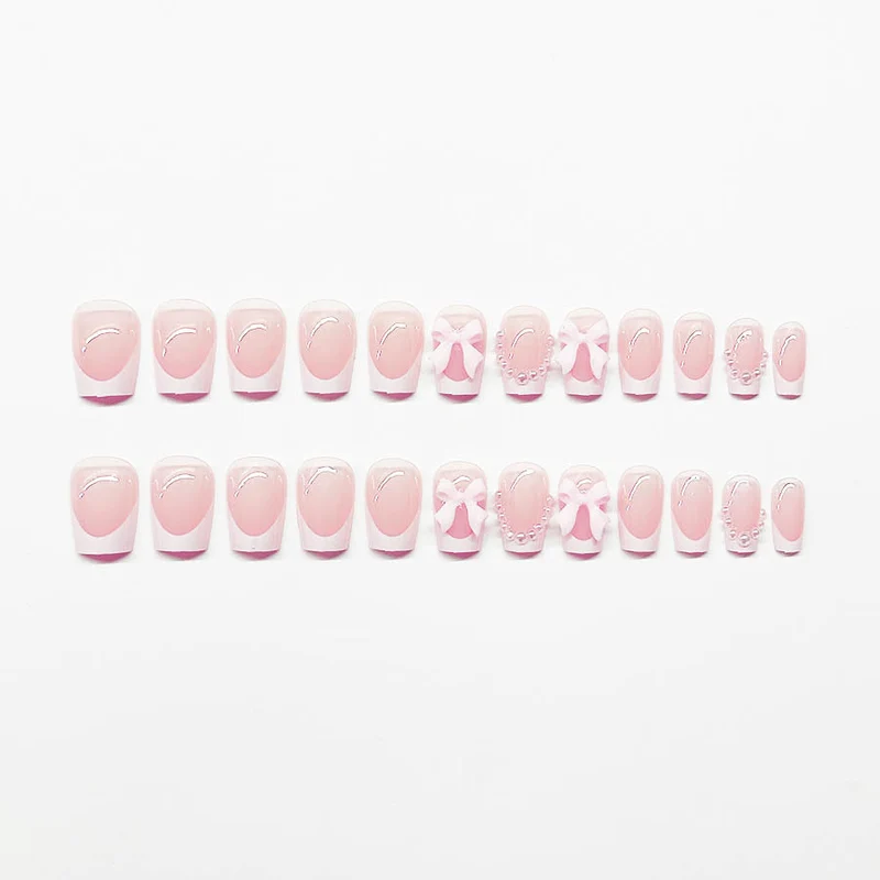 Dekorative Acryl-Nagelkunstverlängerungen Karnz