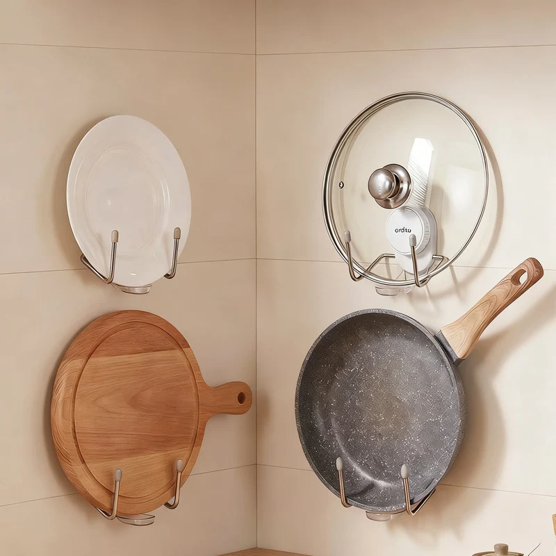 Wandmontierte Topfdeckel- und Schneidebrettablage mit Saugnapf