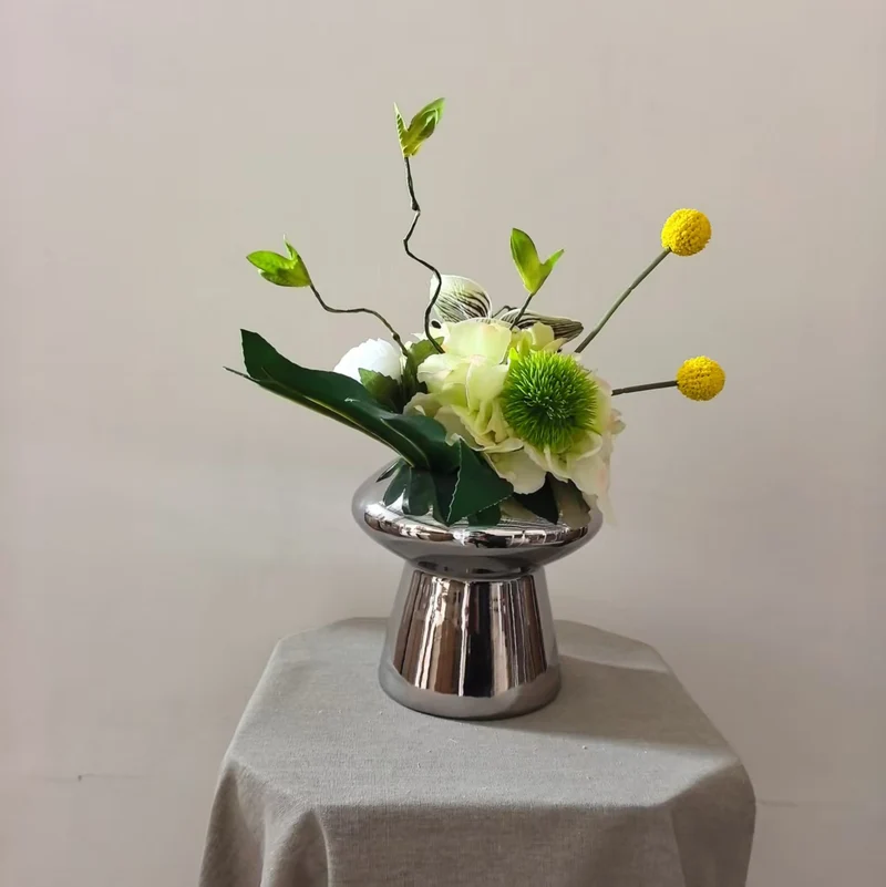 Elegante florale Mittelstück