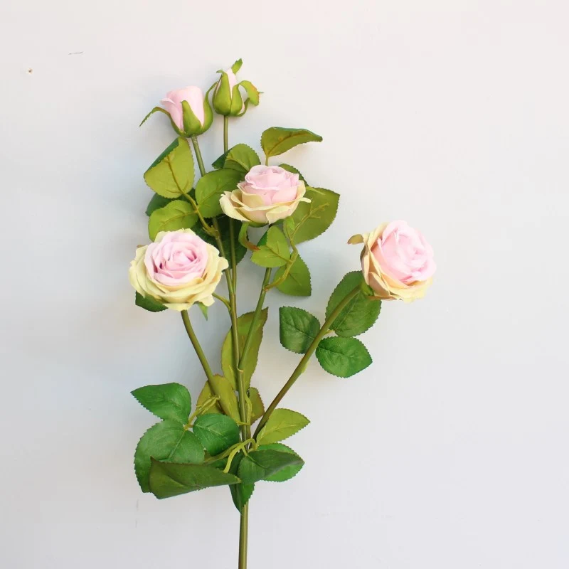 Künstliche Blumen