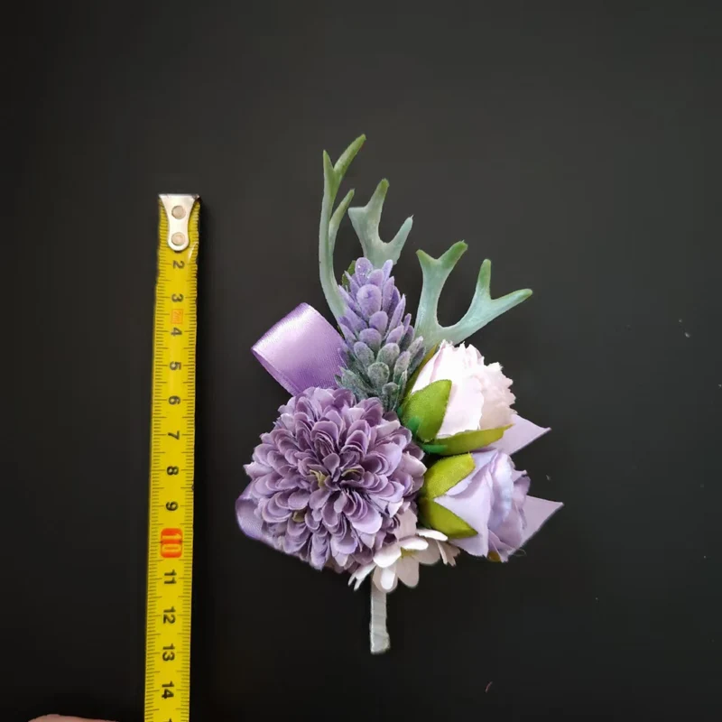 Florale Reversbrosche