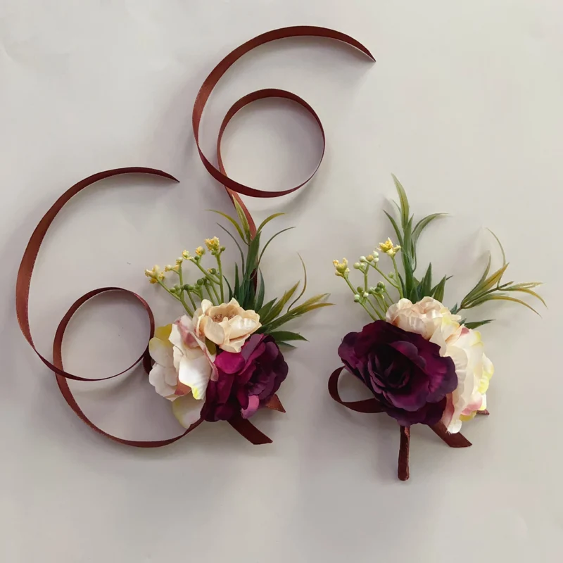 Zeitlose Florale Corsage