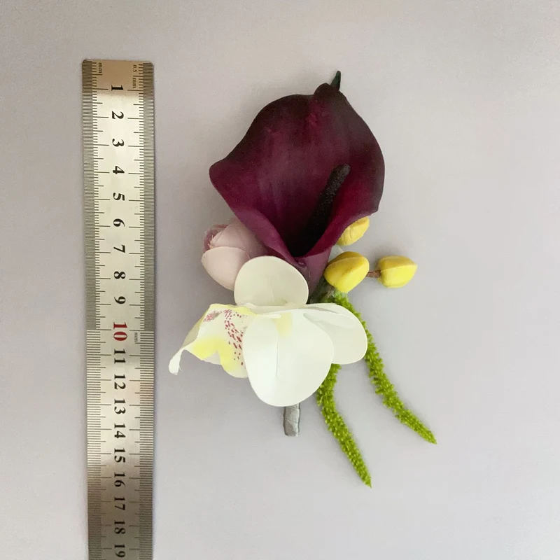 Einfache florale Corsage