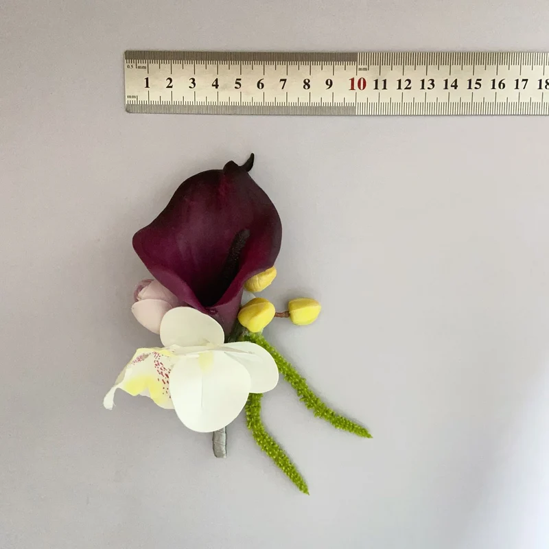 Einfache florale Corsage