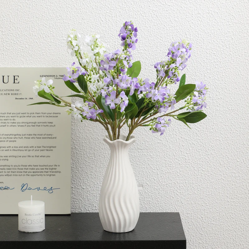 Künstlicher Blütenzweig mit leuchtenden Blüten Karnz