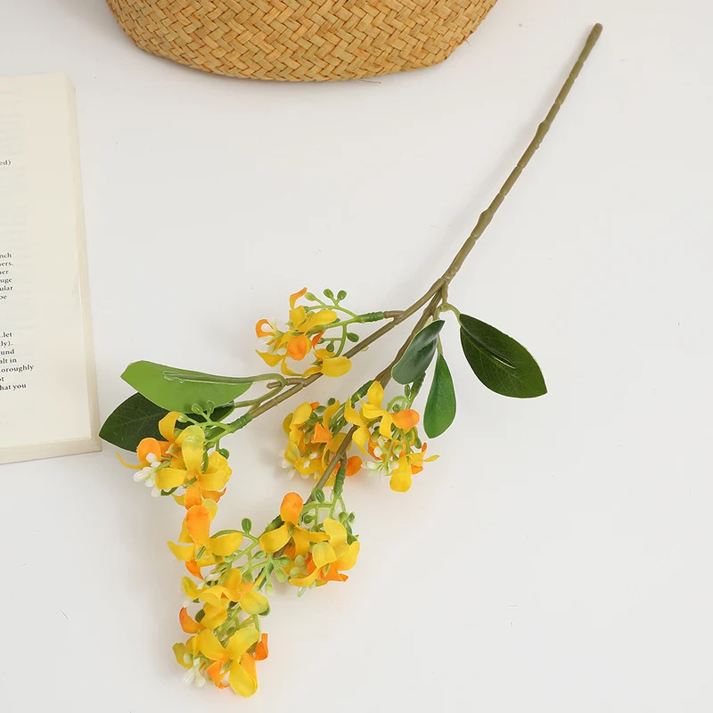 Künstlicher Blütenzweig mit leuchtenden Blüten Karnz