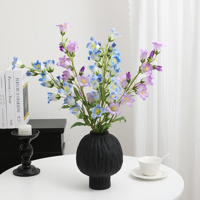 Künstlicher Blumenzweig mit eleganten Glockenblüten Karnz