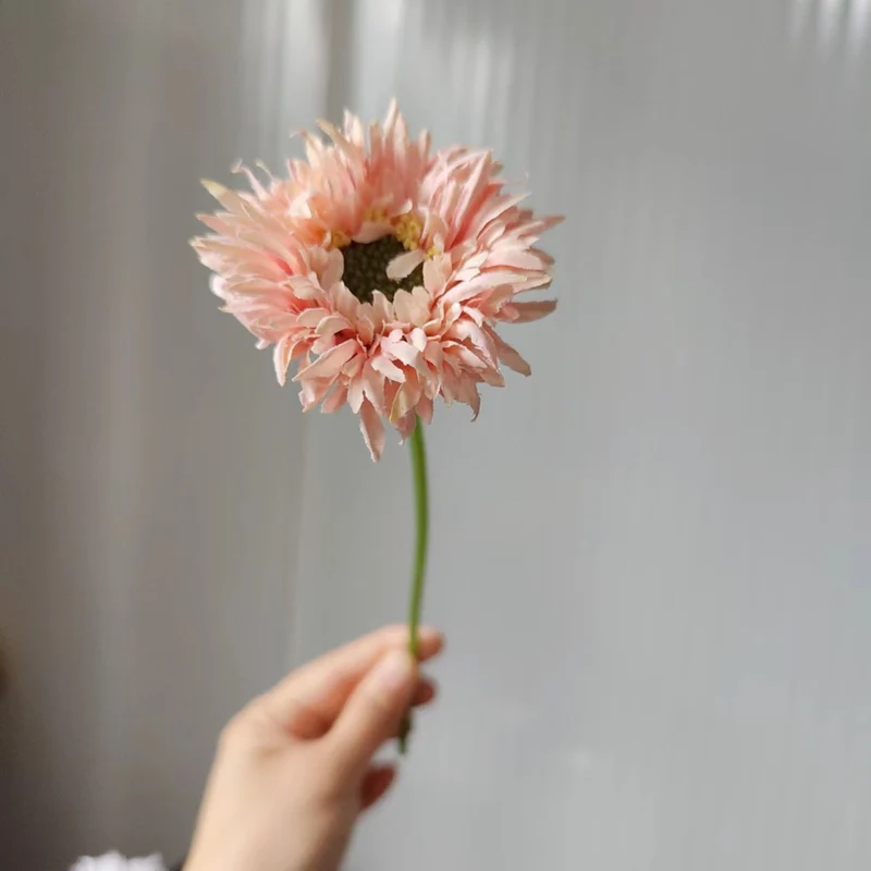 Realistischer künstlicher Blumenschaft