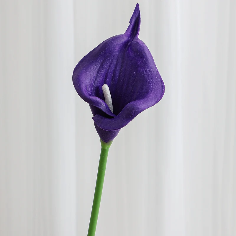 Künstliche Callablume mit detailgetreuer Verarbeitung Karnz