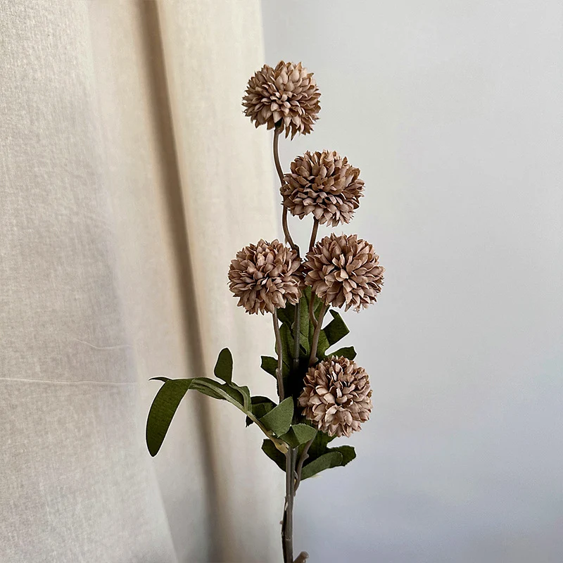 Dekorativer Künstlicher Blumenstrauß mit Detailreichem Designs Karnz