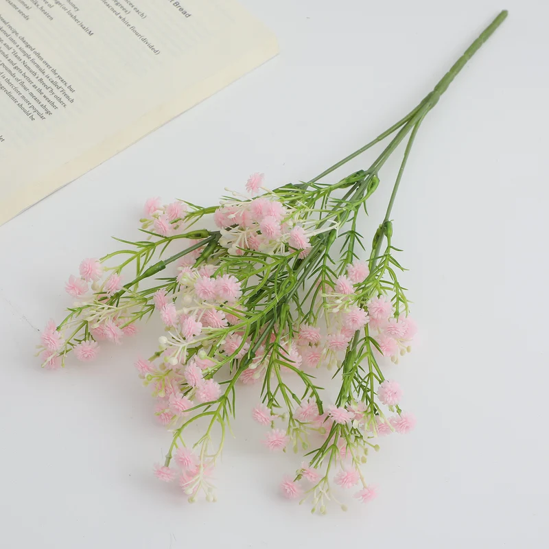 Dekorativer Kunstblütenzweig mit filigranen lila Blüten Karnz