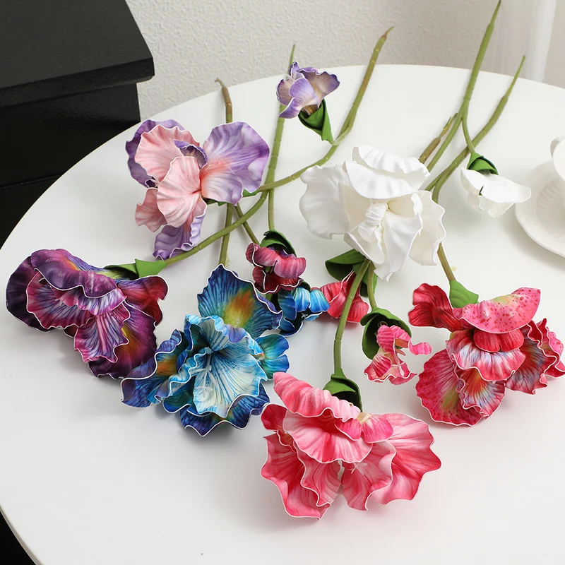 Dekorative Kunstblumen Karnz
