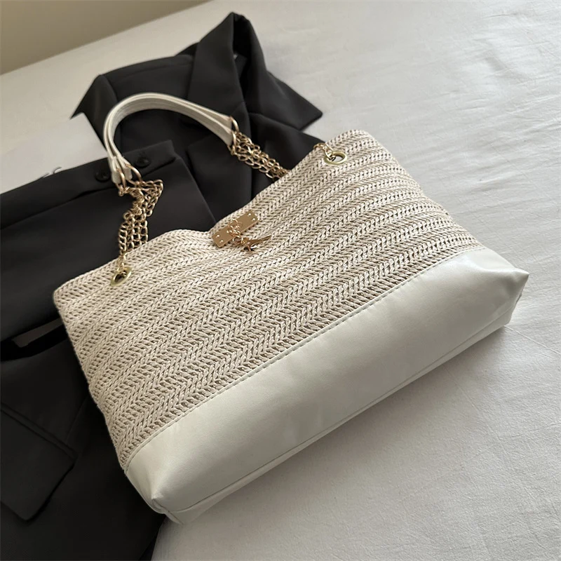 Stylische Geflochtene Strandtasche