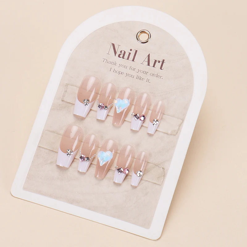 Elegantes Press-On-Nagelset mit Glitter- und Glanzfinish Karnz