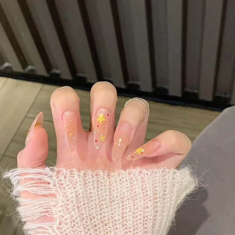 Elegantes Press-On-Nagelset mit Glitter- und Glanzfinish Karnz