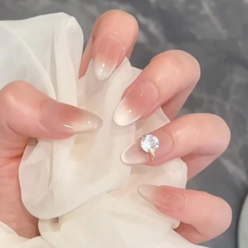 Premium Glänzendes Nail Art Set Karnz