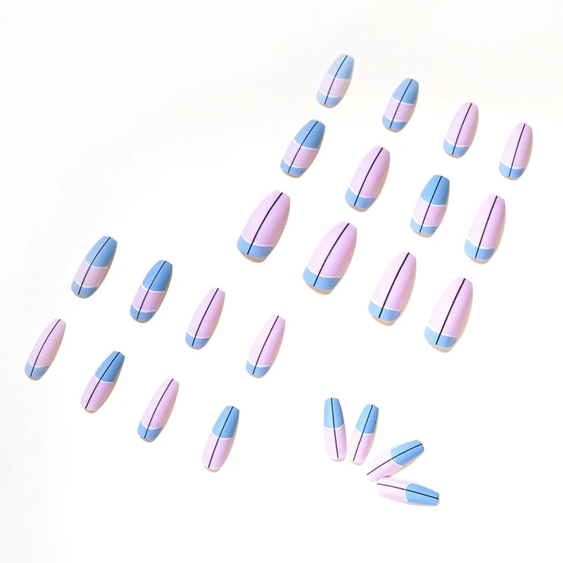 Trendige Stiletto-Nägel mit geometrischem Design Karnz