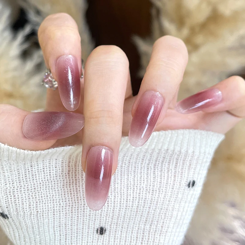 Ombre Nagelverzierungen Karnz