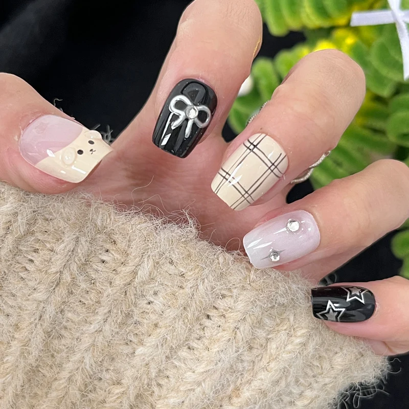 Luxus Press-On Nagelset mit Glitter-Akzenten Karnz