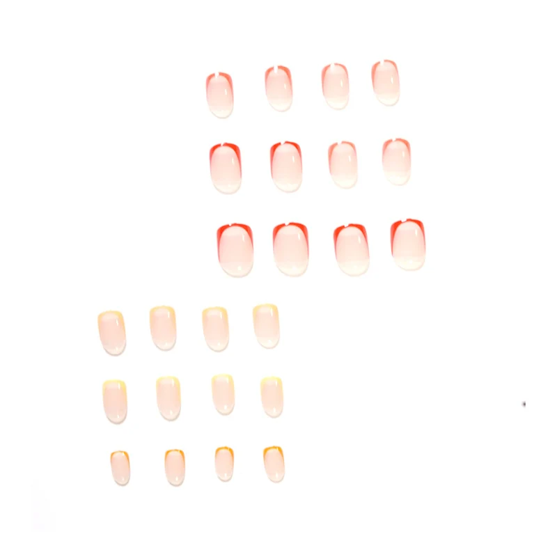 Kunstvolle Nagelkunst mit sanften Farbverläufen Karnz