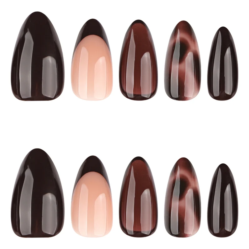 Kunstvolle Nagelkunst mit Ombre-Effekt und Muster Karnz