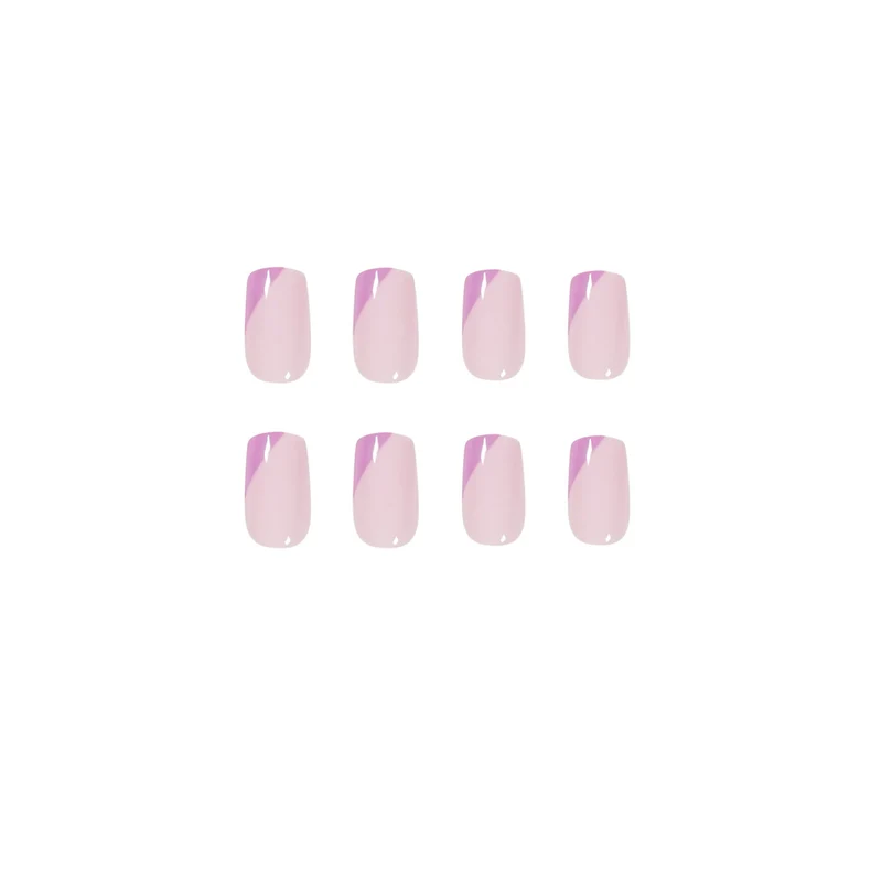 Kunstvolle Nagelkunst mit modernem French-Tip Design Karnz