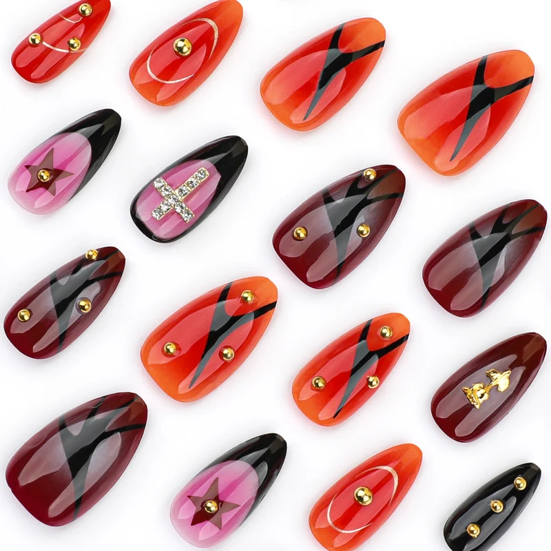 Kunstvolle Stiletto-Nägel mit kreativen Designs Karnz