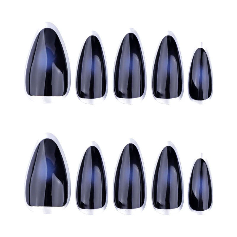 Kunstvolle Stiletto-Nägel mit Glamourösem Metallic-Finish Karnz