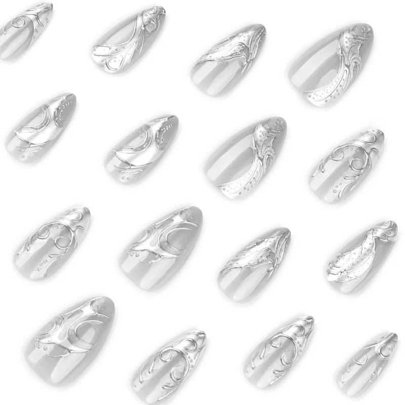 Kunstvolle Stiletto-Nägel mit elegantem Silber-Design Karnz