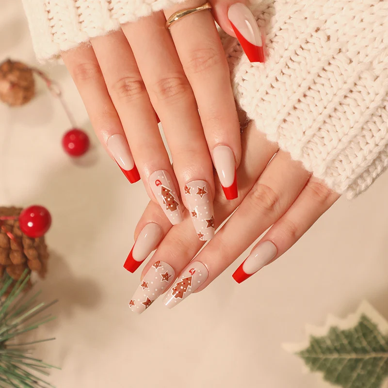 Kunstvolle Nagelkunst mit festlichem Weihnachtsdesign Karnz