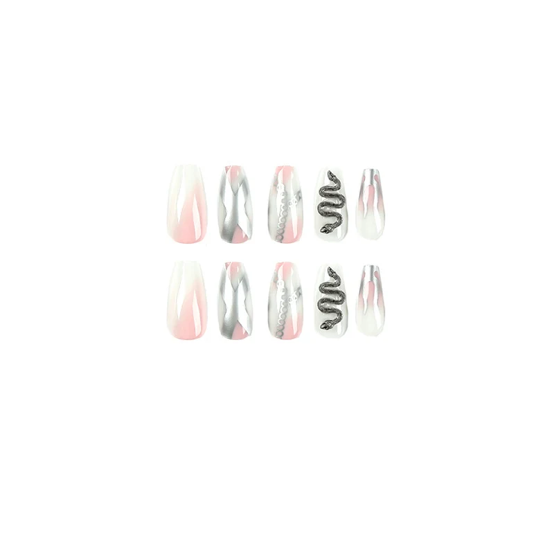 Kunstvolle Nagelverlängerungen mit Schlangen-Design Karnz