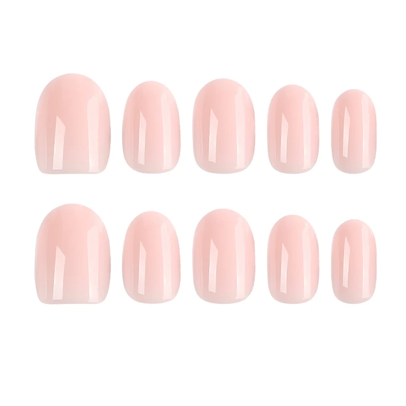 Kunstvolle Nagelkunst mit elegantem Glanz Karnz