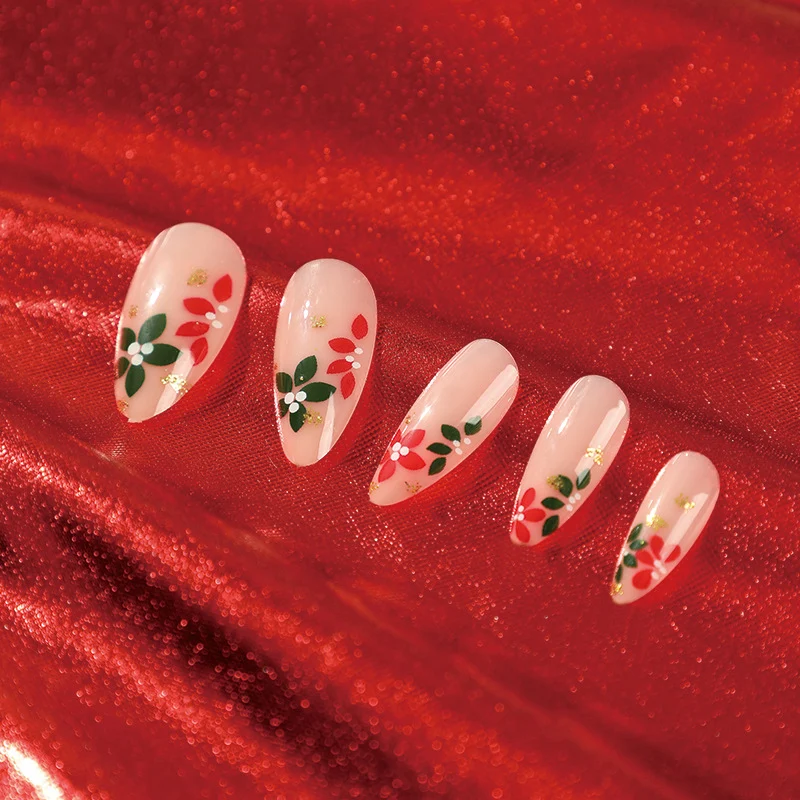 Kunstvolle Nagelkunst mit Blumenakzenten Karnz