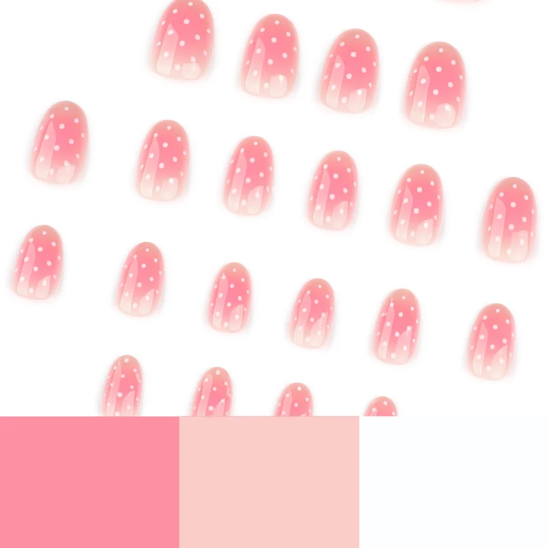 Kunstvolle Nagelkunst im sanften Ombre-Look mit Punkten Karnz