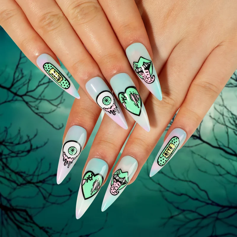 Kunstvolle Nagelverlängerungen mit kreativen Augen-Design Karnz