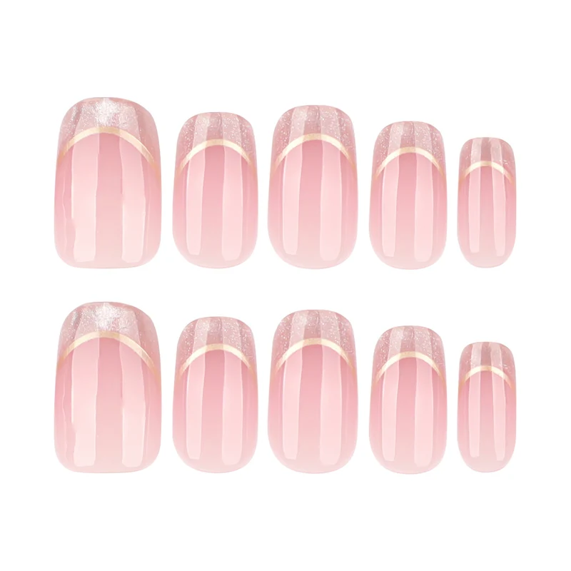 Kunstvolle Nagelverlängerungen mit Glitzer- und Golddetails Karnz