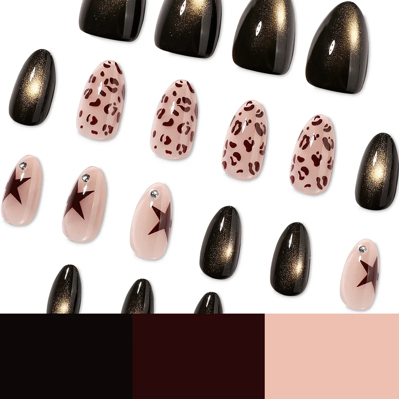 Kunstvolle Nagelverlängerungen mit glamourösen Leo-Design Karnz