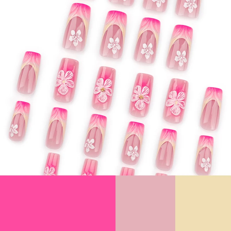 Kunstvolle Nagelverlängerungen mit floralen Designs Karnz