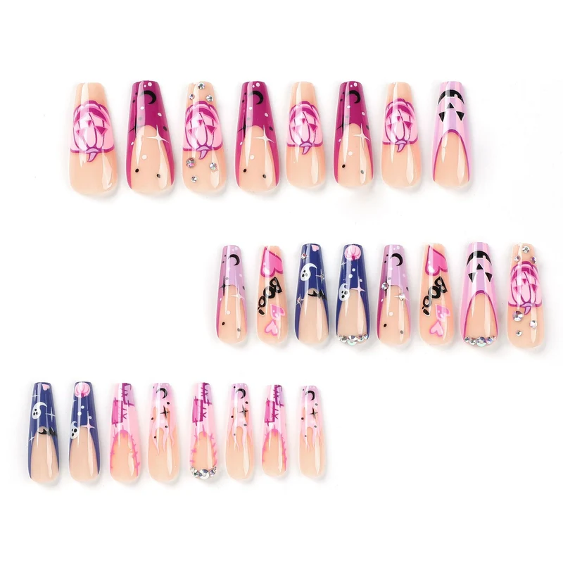 Kunstvolle Halloween-Nagelkunst mit trendigen Motiven und Glitzer Karnz