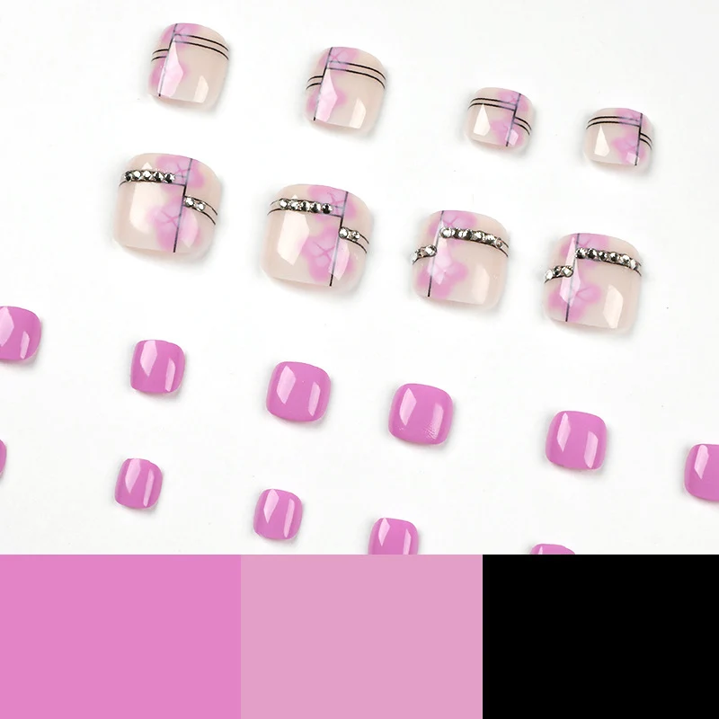 Kunstvolle Fußnagelkunst mit Glitzerakzenten Karnz