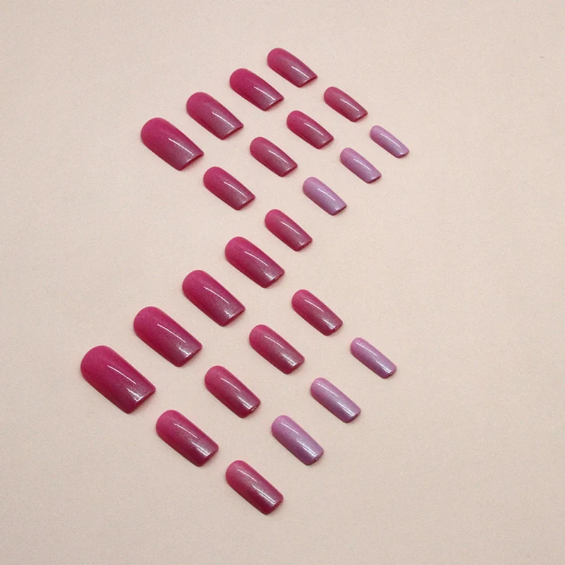 Stylische quadratische Nagelverlängerungen Karnz