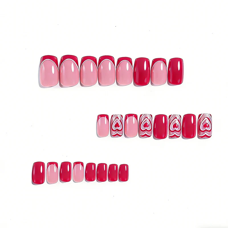 Herz-verzierte Nagelkunst Karnz