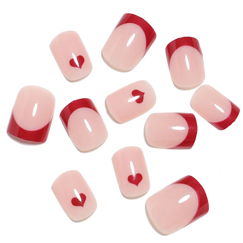 Herzförmige benutzerdefinierte Nagelkunst Karnz